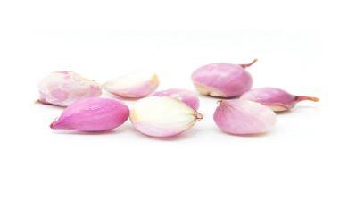 בצל שאלוט קלוף
כ- 250 גרם